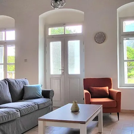 Portokalia Apartment Mystras Exterior photo